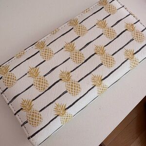 Pineapple Print Wallet